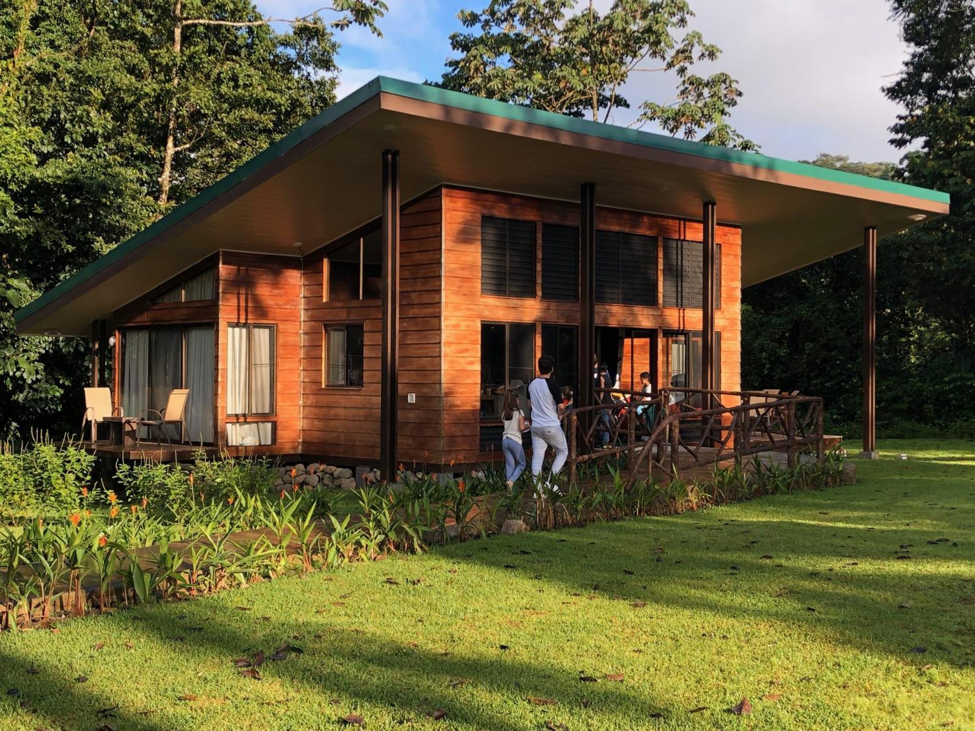 Sangregado Lodge La Fortuna Exterior photo